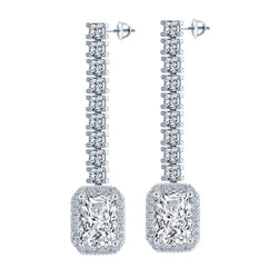 Boucles d'oreilles pendantes Naturel diamant radiant 1.25" de long 8.20 carats