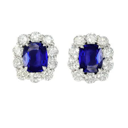 Boucles d'Oreilles Coussin Saphir Et Diamants Aigle et à Clous Griffes 