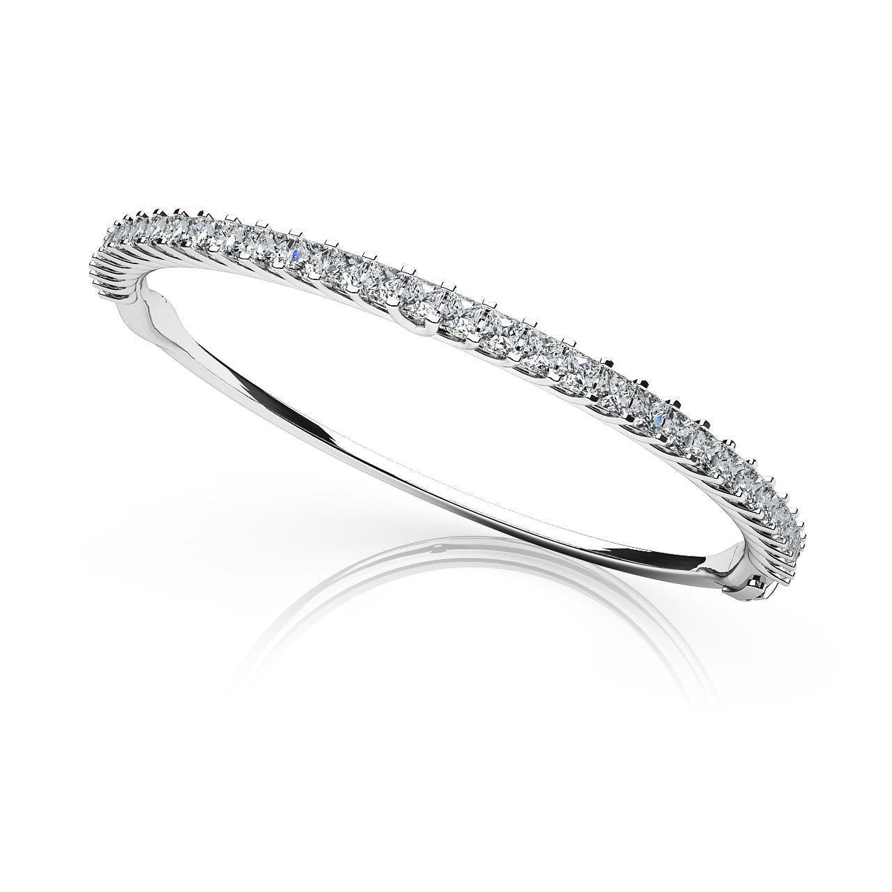 Bracelet Jonc En Naturel Diamant De Taille Princesse De 9 Carats En Or Blanc Massif