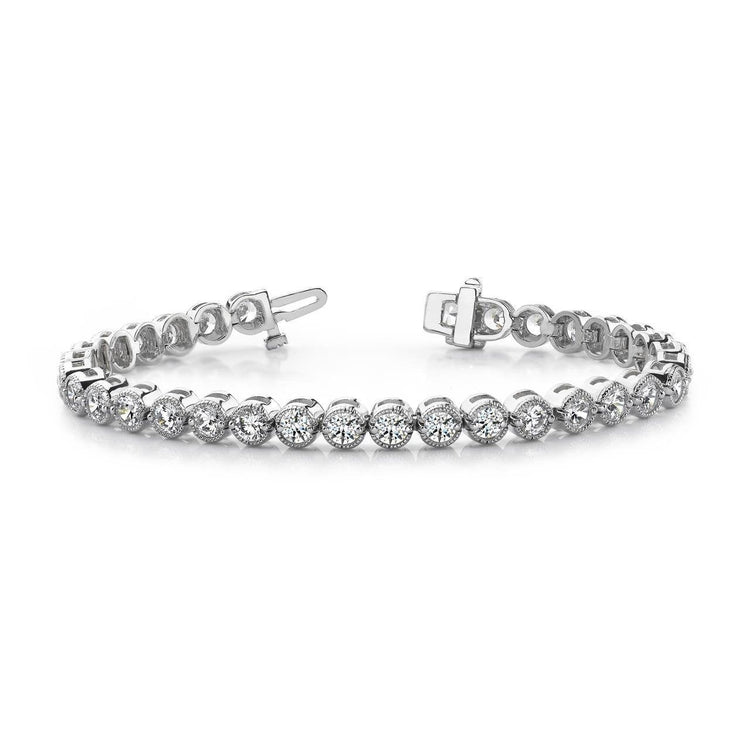 Bracelet Pour Femmes En Or Blanc À  Quatre Griffes Et À 6,40 Carats De Naturel Diamants Ronds