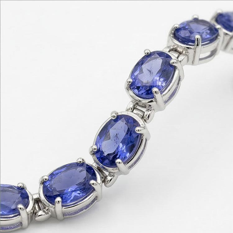 Bracelet tennis diamant saphir bleu serti de griffes bijoux 18 carats