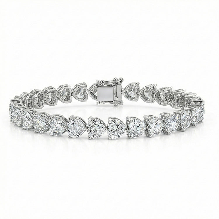 Bracelet Tennis En Or Blanc 10 Carats Serti De Diamants De Laboratoire En Forme De Cœur, 30 Carats.