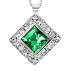Collier pendentif serti d'émeraude verte avec diamants 7.75 ct.