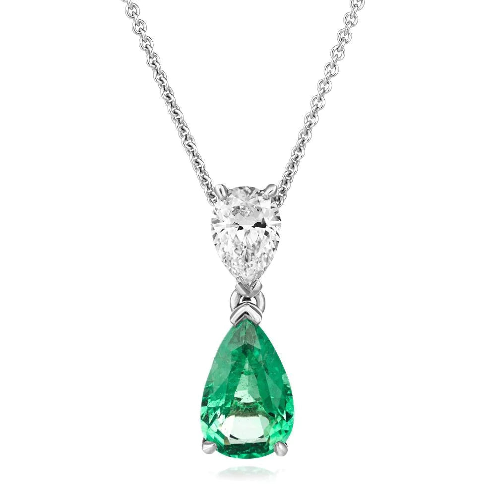 Collier pendentif taille poire 4 carats émeraude Vert et diamants Wg 14K