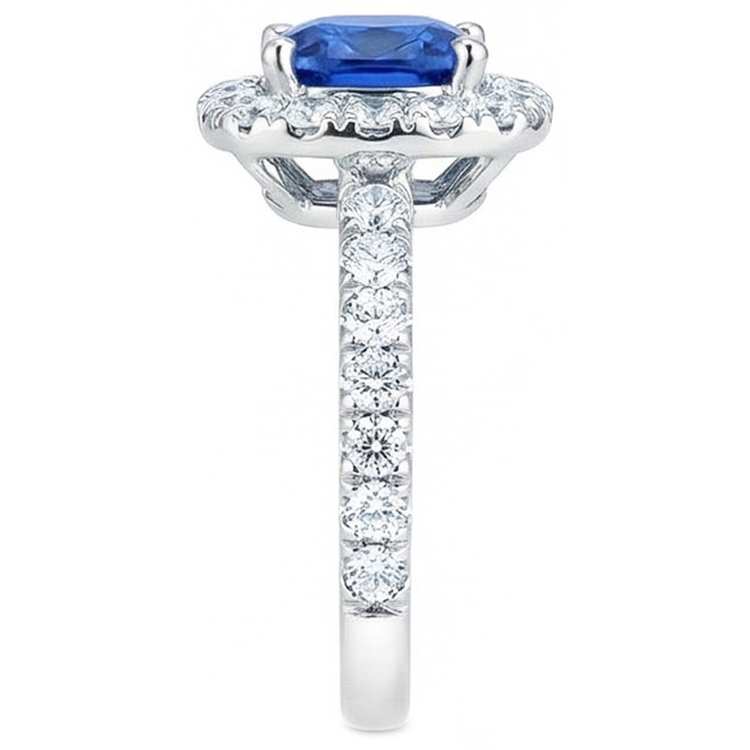 Coussin Ceylan Bleu Saphir Avec Diamants Naturels Extraits des Mines ( et non cultivés en laboratoire ) 2.50 Ct. Anneau