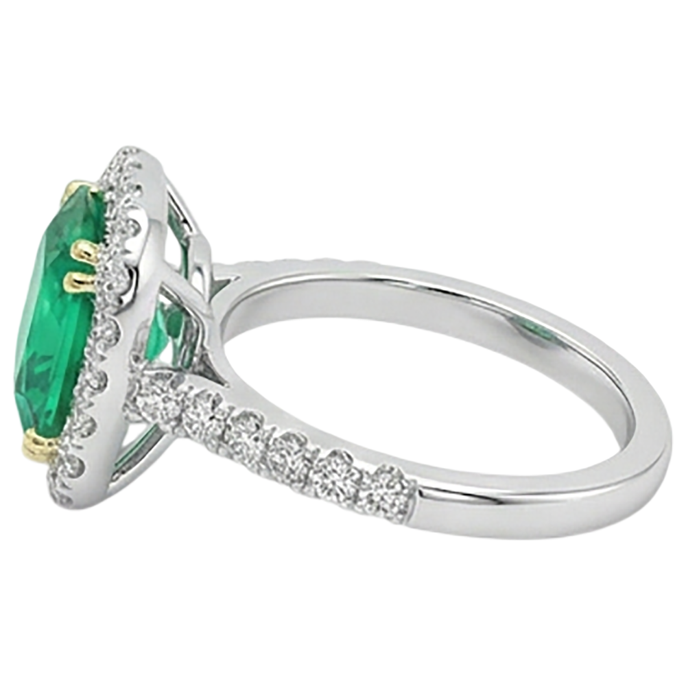 Émeraude Fine Bague Pierre de Couleur 2,50 carats Or Deux Tons 14 Carats – vue d'angle