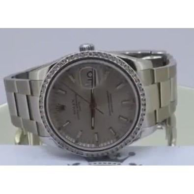  Montre Rolex de taille moyenne avec lunette en diamant et cadran bâton acier inoxydable
