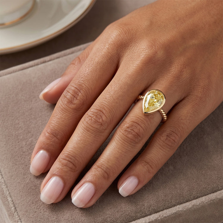 Diamant Jaune Canari Bague Statement fait main 2,25 carats |