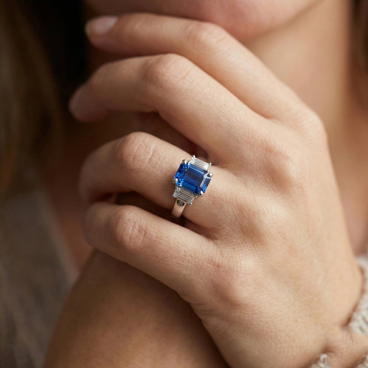 Diamant Gemme Bijoux 2 Carats Ceylan Saphir Bague Prong Baguettes