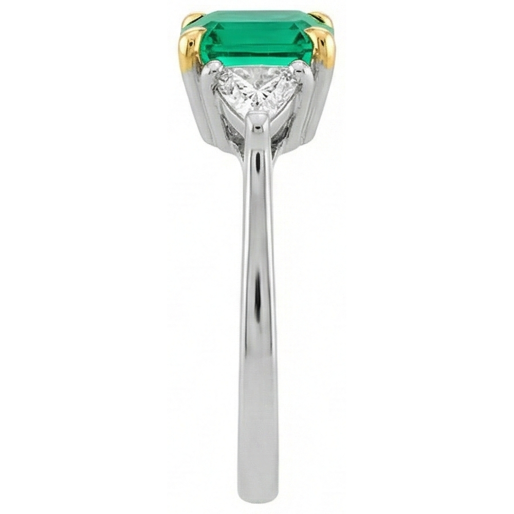 Émeraude Fine Coussin Bague Pierre Précieuse en Or Deux Tons 14 Carats – vue de côté