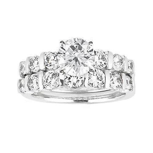 Ensemble De Fiançailles En Or Blanc Avec Naturel Diamants 2.26 Carats En Or Blanc 14K