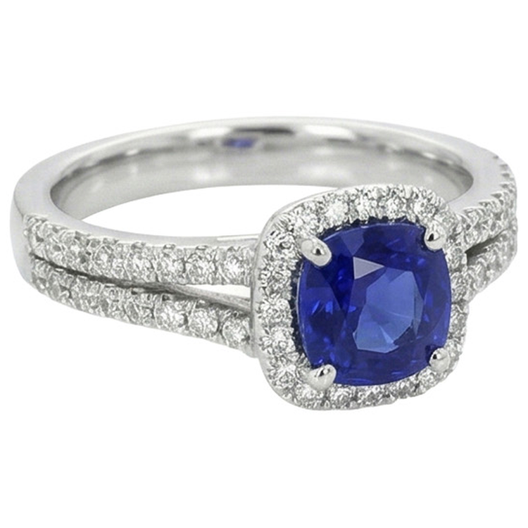naturel cushion saphir 3.20carats bague détail rapproché