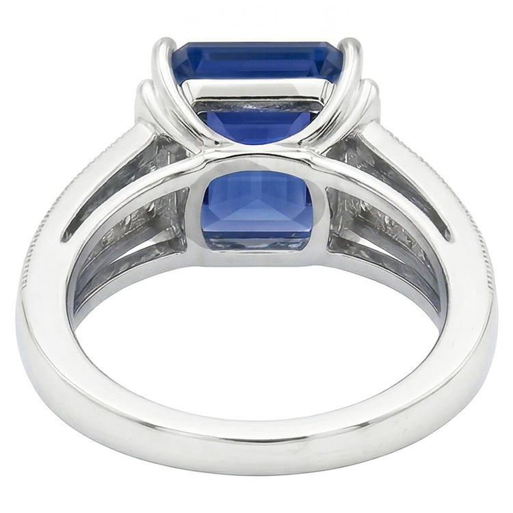 Ensemble de barres de bagues en pierres précieuses émeraude. saphir bleu. tige double. 3.50 carats