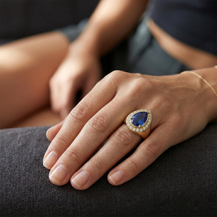 Étincelant Pureté VVS Saphir Bleu Bague avec Gemme – 3,75 carats