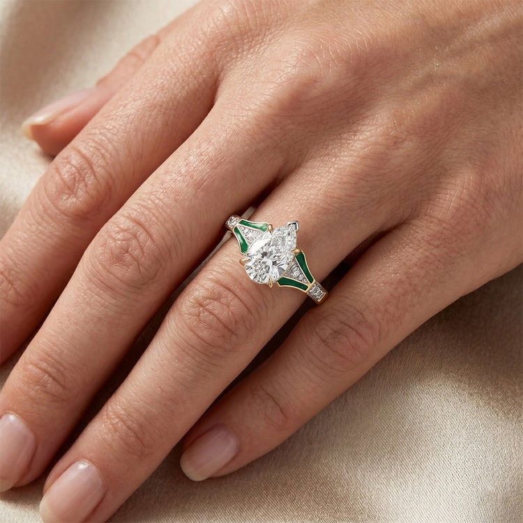 Fait à la main Diamant Bague Solitaire avec Accents 2 carats