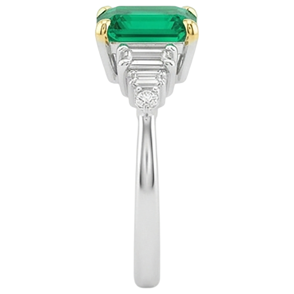 Artisanal Émeraude Bague Pierre de Couleur 2 carats – vue de dessus