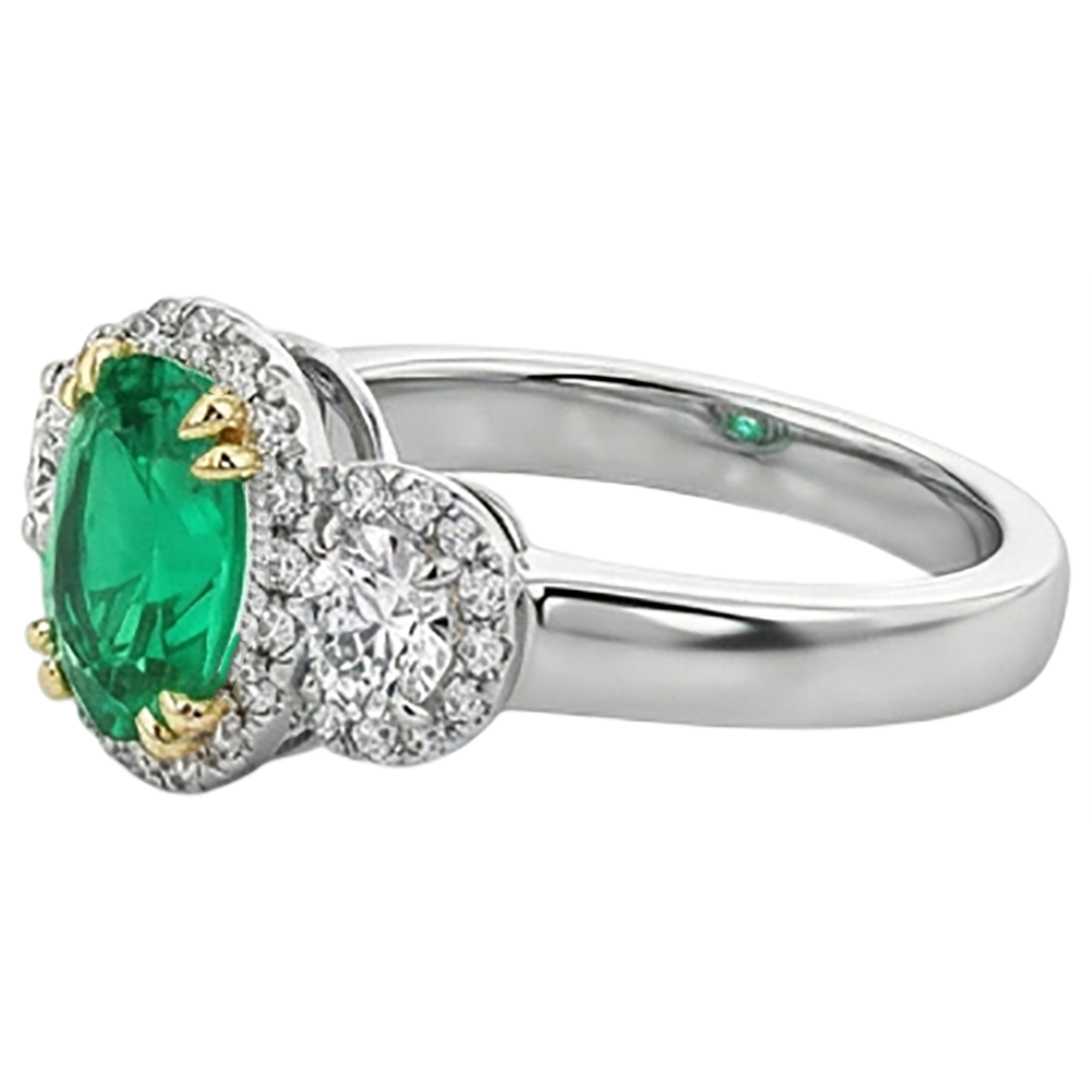Émeraude Ovale Bague avec Gemme en Or 14K Bicolore – vue de dessus