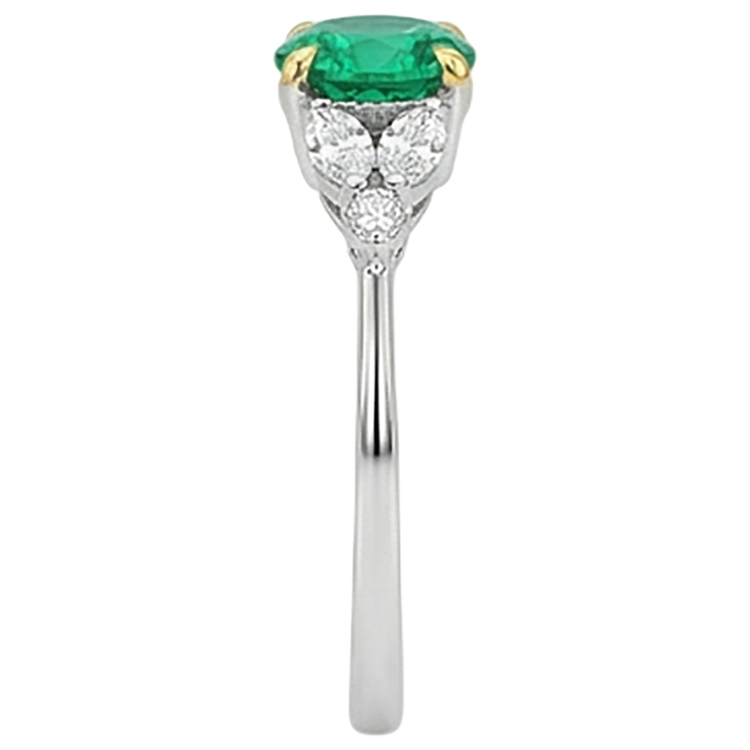 Haut de gamme Émeraude Fine Bague Pierre de Couleur 2 carats – vue de dessus