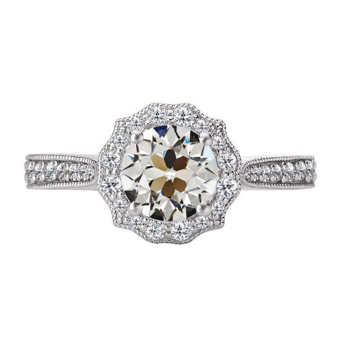 Diamant Fin Coussin Antique Bague Sertie Halo en Or Blanc 14 Carats – vue principale