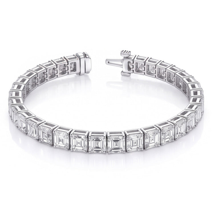 Le Bracelet Le Plus Cher Avec Des Véritable Diamants Naturels Extraits des Mines ( et non cultivés en laboratoire ) Asscher