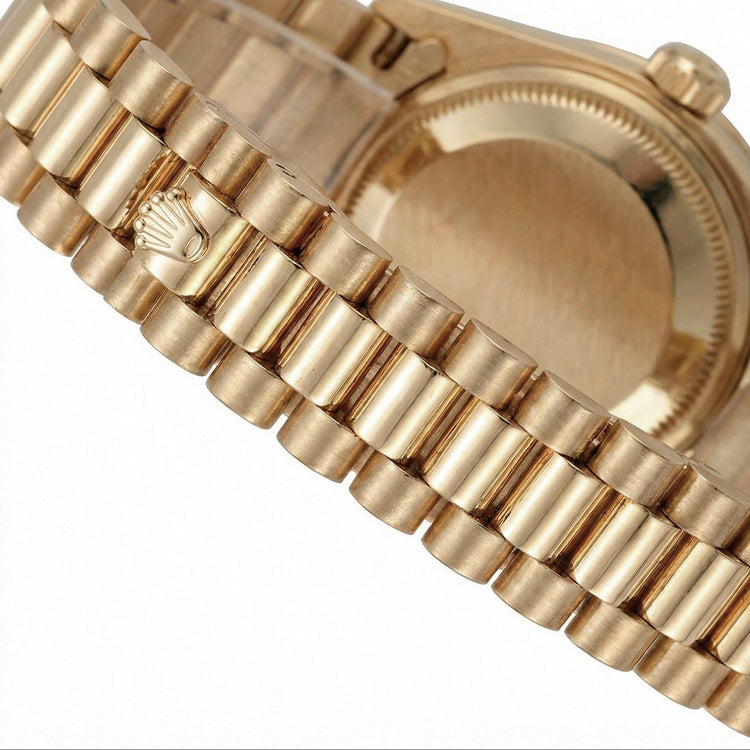 Lunette diamant Rolex Datejust Montre dame style présidentiel Or