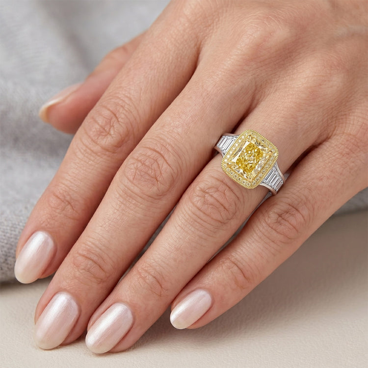 Luxueux Bague Joaillerie avec Diamant Jaune Canari VVS – 4 carats