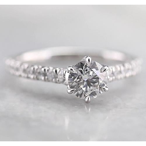 Sur mesure Diamant Fin Solitaire avec Pierres Latérales 1 carats – vue de face