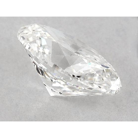 Diamant ovale de 4,25 carats, taille VVS1, taille très bonne, couleur E.