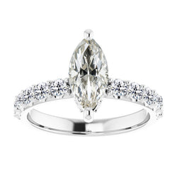 Haut de gamme Old European Brillant Solitaire avec Pierres