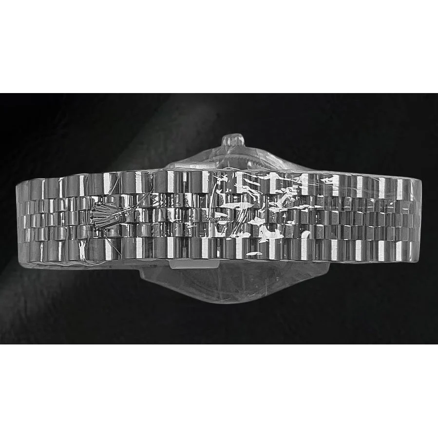 Artisanal Rolex carats – vue d'angle