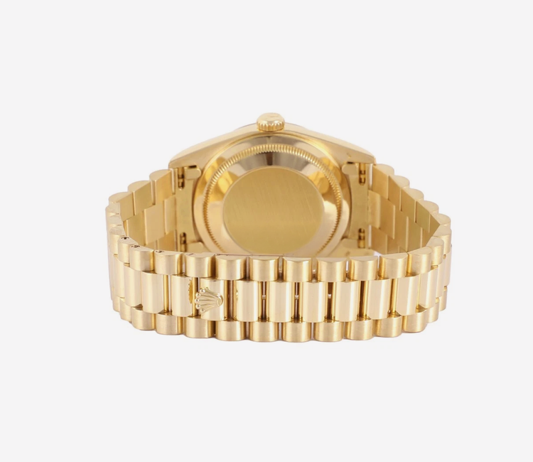 Montre Rolex Day-Date 36 mm pour homme, finition écorce, or jaune 18 carats, cadran noir