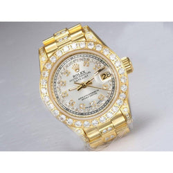 Montre Rolex Datejust Iced Out Diamond Lady bracelet en or jaune