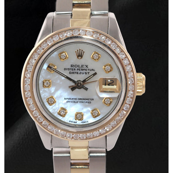 Montre Rolex Datejust 26 mm avec cadran en nacre blanche et diamants, bracelet Oyster bicolore