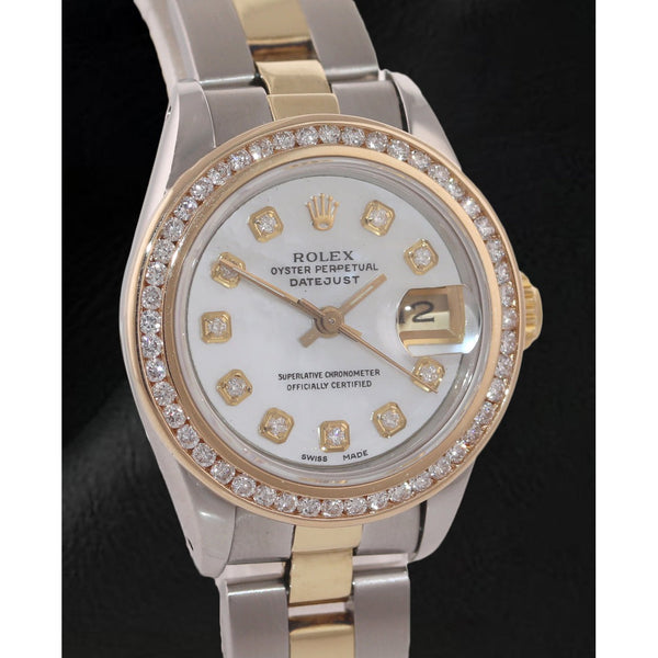 Montre Rolex Datejust 26 mm avec cadran en nacre blanche et diamants, bracelet Oyster bicolore