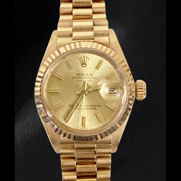 Montre Rolex Datejust style présidentiel 26 mm pour femme avec cadran champagne et or jaune