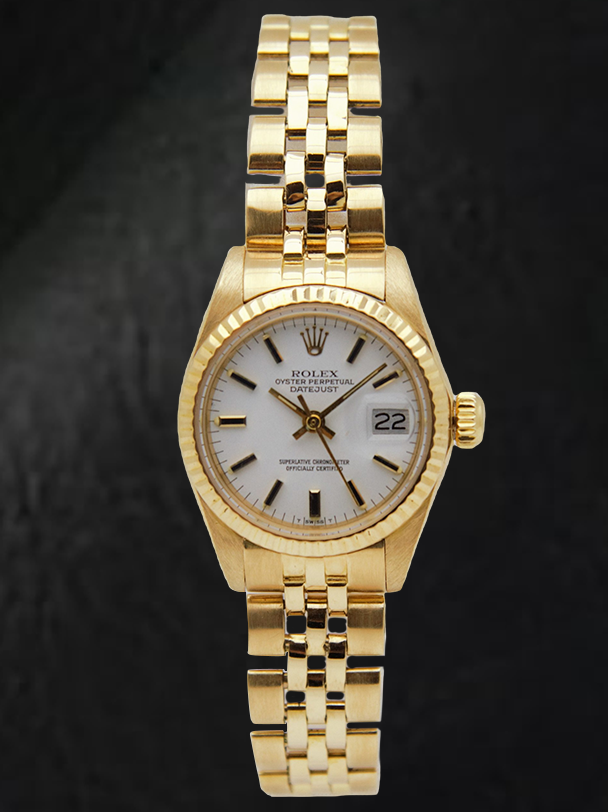 Montre Rolex Lady-Datejust avec cadran blanc et bracelet style président en or jaune