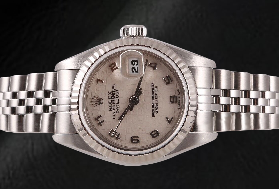 Montre Rolex Datejust 26 mm en acier inoxydable avec cadran blanc et chiffres arabes