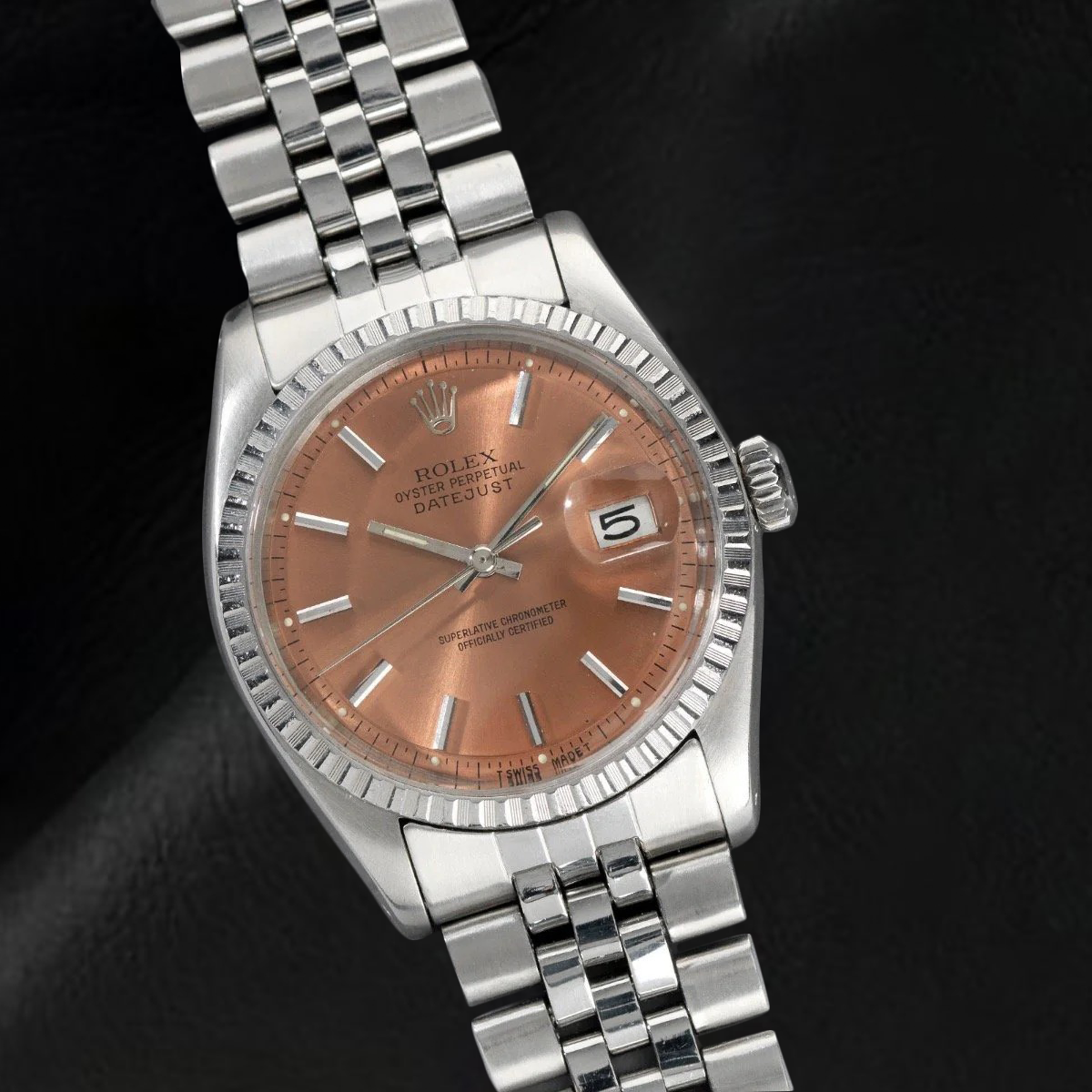 Montre Rolex Datejust 36 mm en acier inoxydable avec cadran saumon