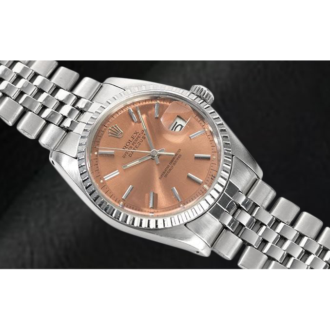 Montre Rolex Datejust 36 mm en acier inoxydable avec cadran saumon