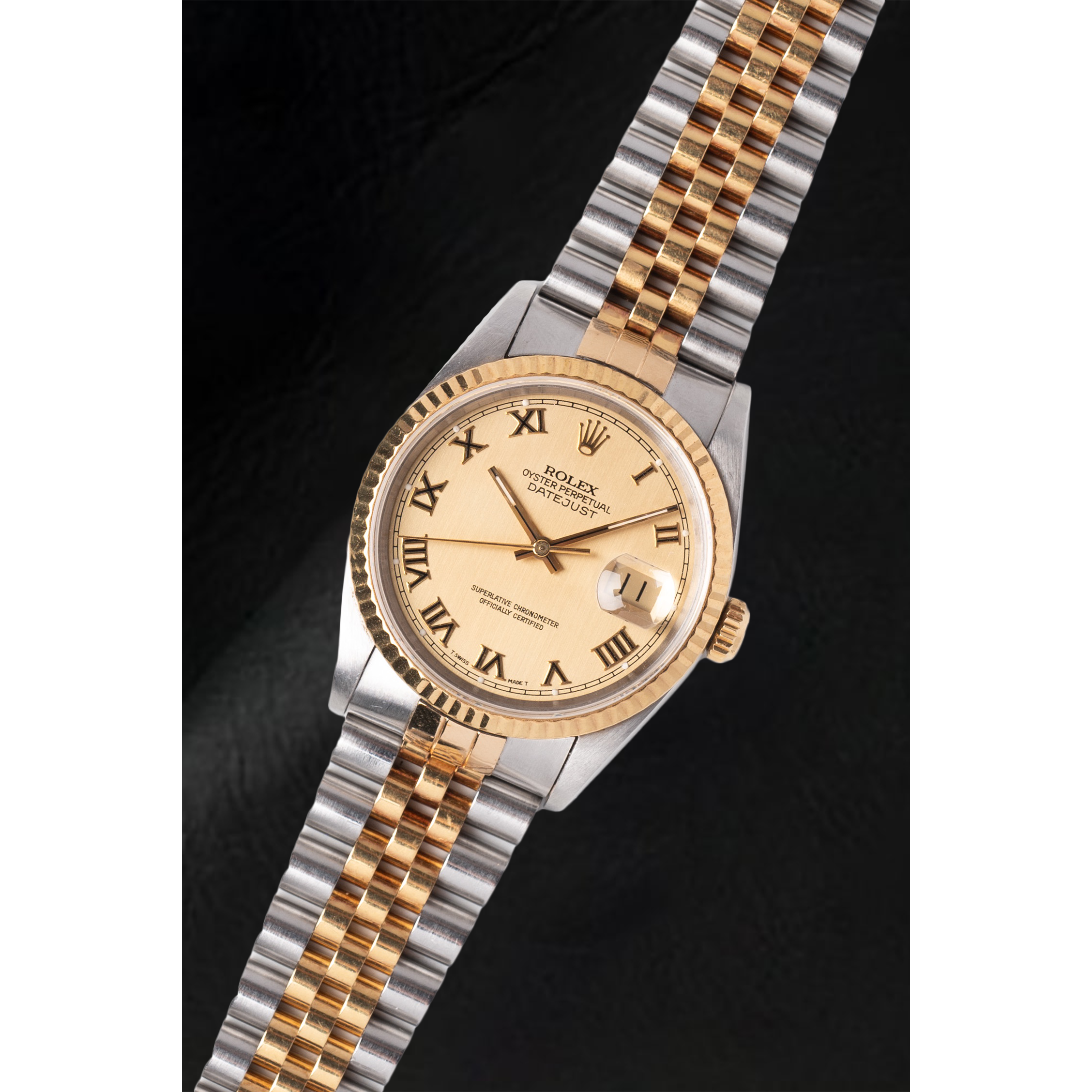Montre Rolex Datejust Champagne à cadran romain 36 mm bicolore