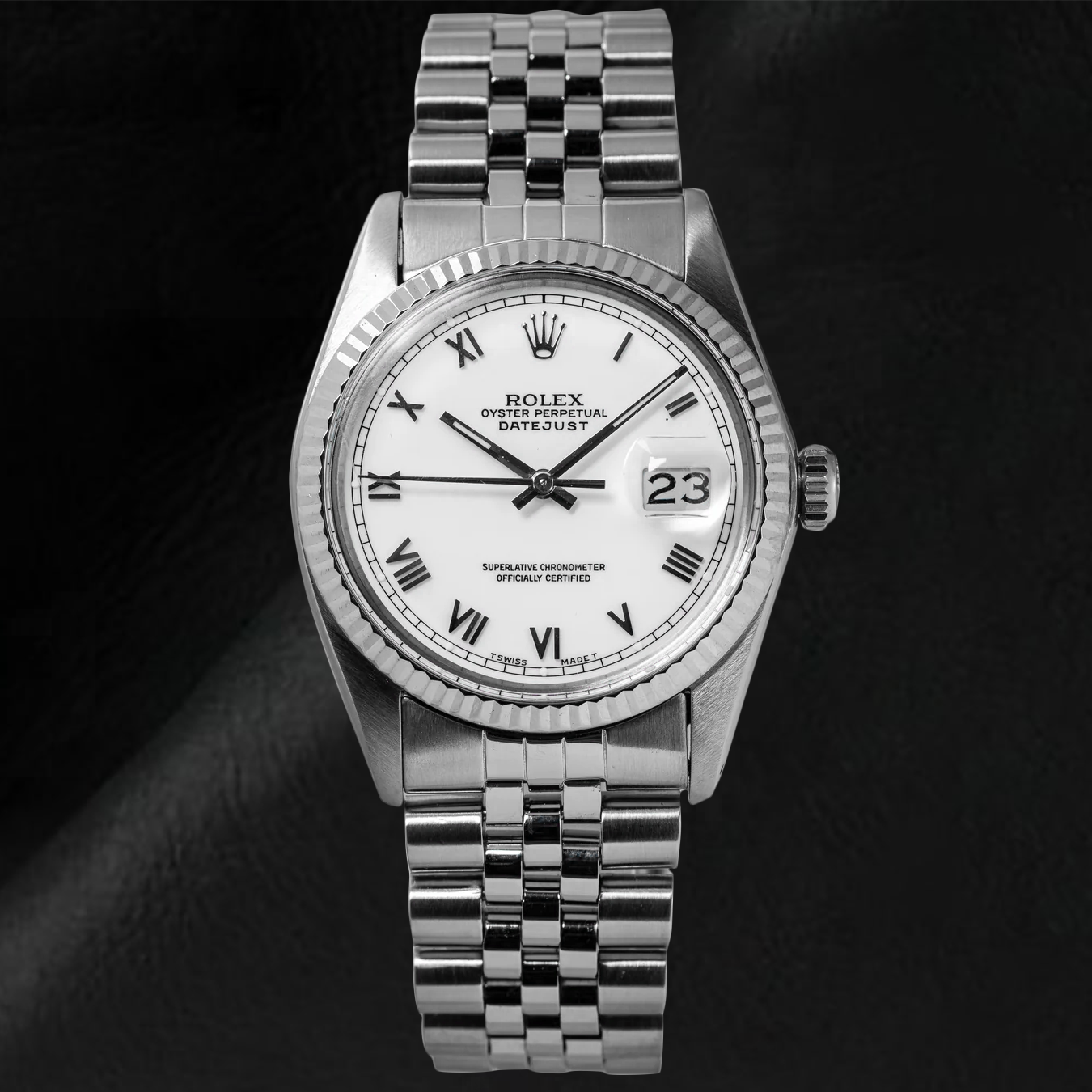 Montre Rolex Datejust de taille moyenne, cadran romain blanc, acier inoxydable