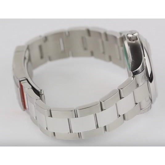 Montre Rolex Datejust de taille moyenne