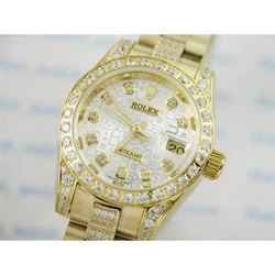 Montre Rolex Datejust en or jaune bracelet diamant 6 carats