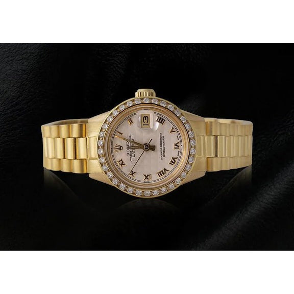 Montre Rolex Datejust pour femme avec lunette 