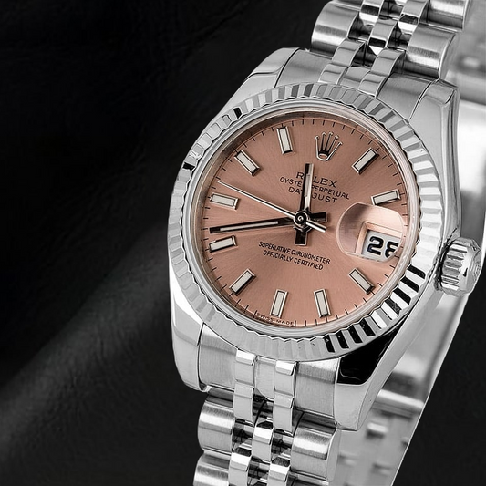 Montre Rolex Datejust pour femme, cadran saumon 26 mm, lunette cannelée, fermoir invisible Jubilee