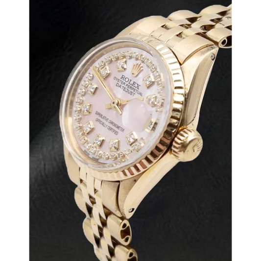 Montre Rolex Lady Datejust en or jaune avec cadran en diamant et chaîne en nacre rose
