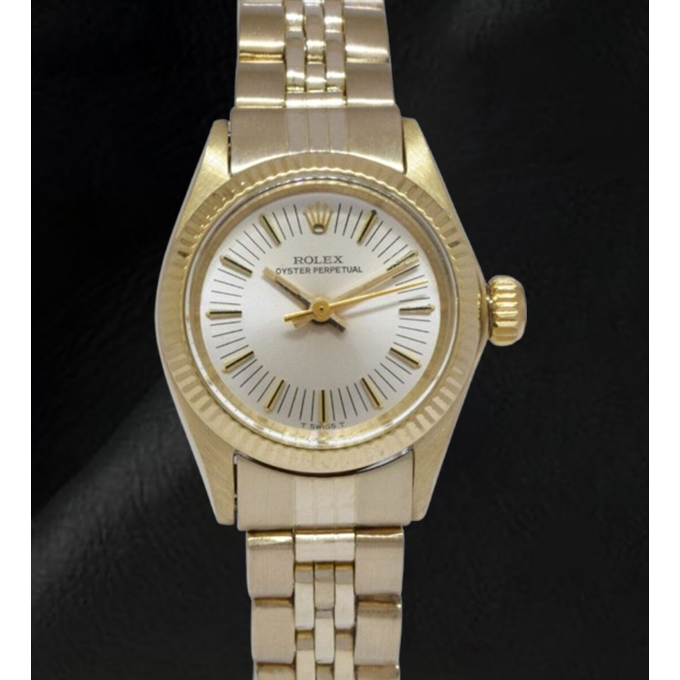 Montre Rolex Oyster Perpetual 24 mm avec cadran blanc et or jaune