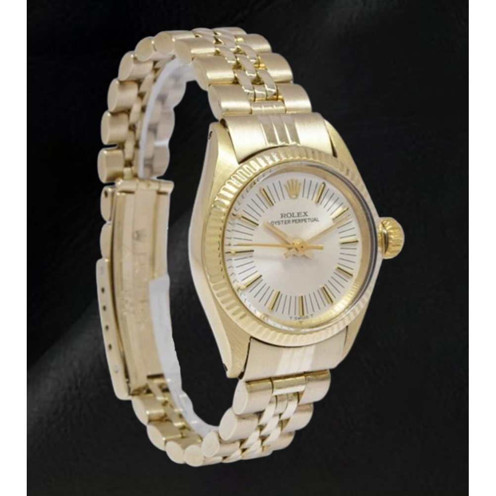Montre Rolex Oyster Perpetual 24 mm avec cadran argenté et or jaune