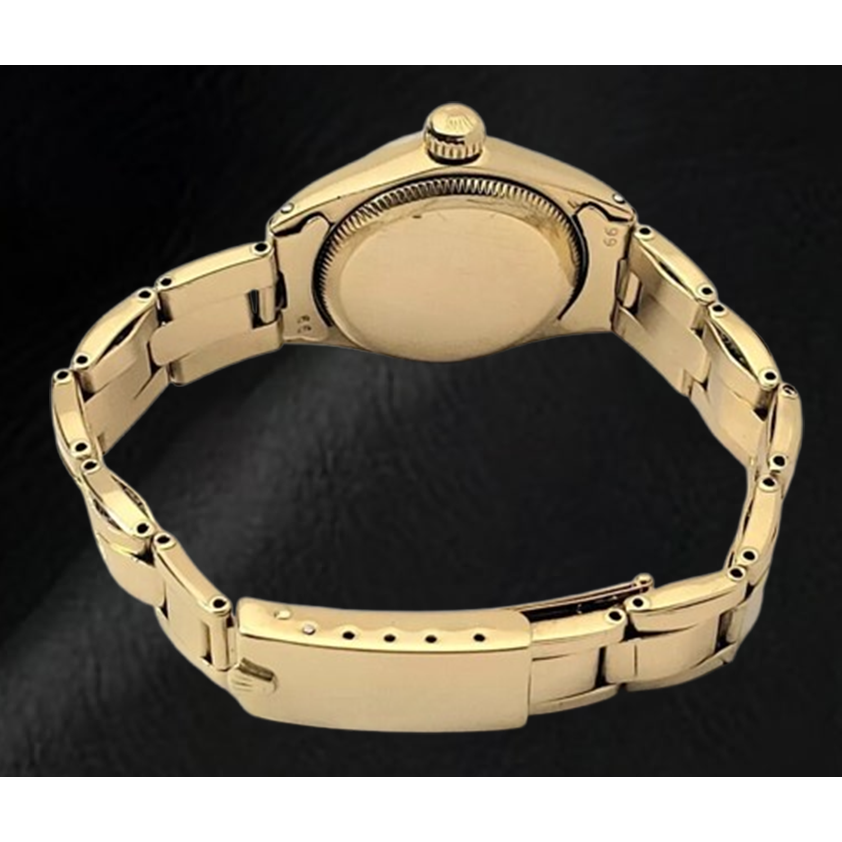 Montre Rolex Oyster Perpetual 24 mm avec cadran champagne et bracelet Oyster en or jaune