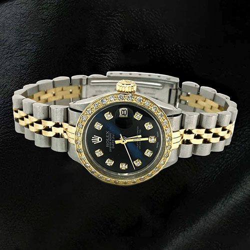 Montre Rolex pour femme avec cadran en diamant noir et bracelet en or Datejust
